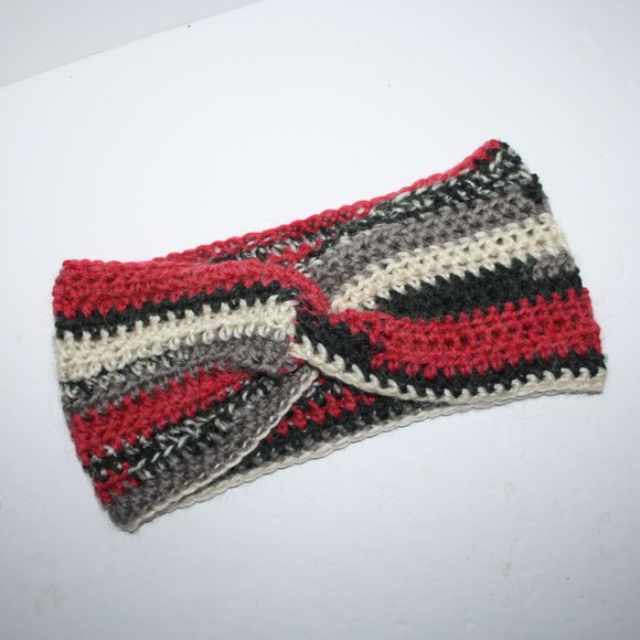 NWOT Winter Crocheted Earwarmer Alpaca Wool - Picture 2 of 6